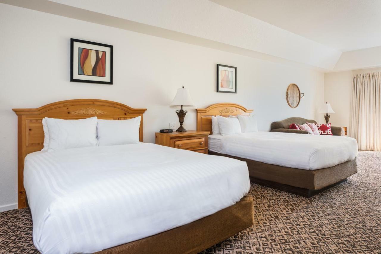 แทน-ทาร์- เอ เอสเตท Hotel โอเซจบีช ภายนอก รูปภาพ